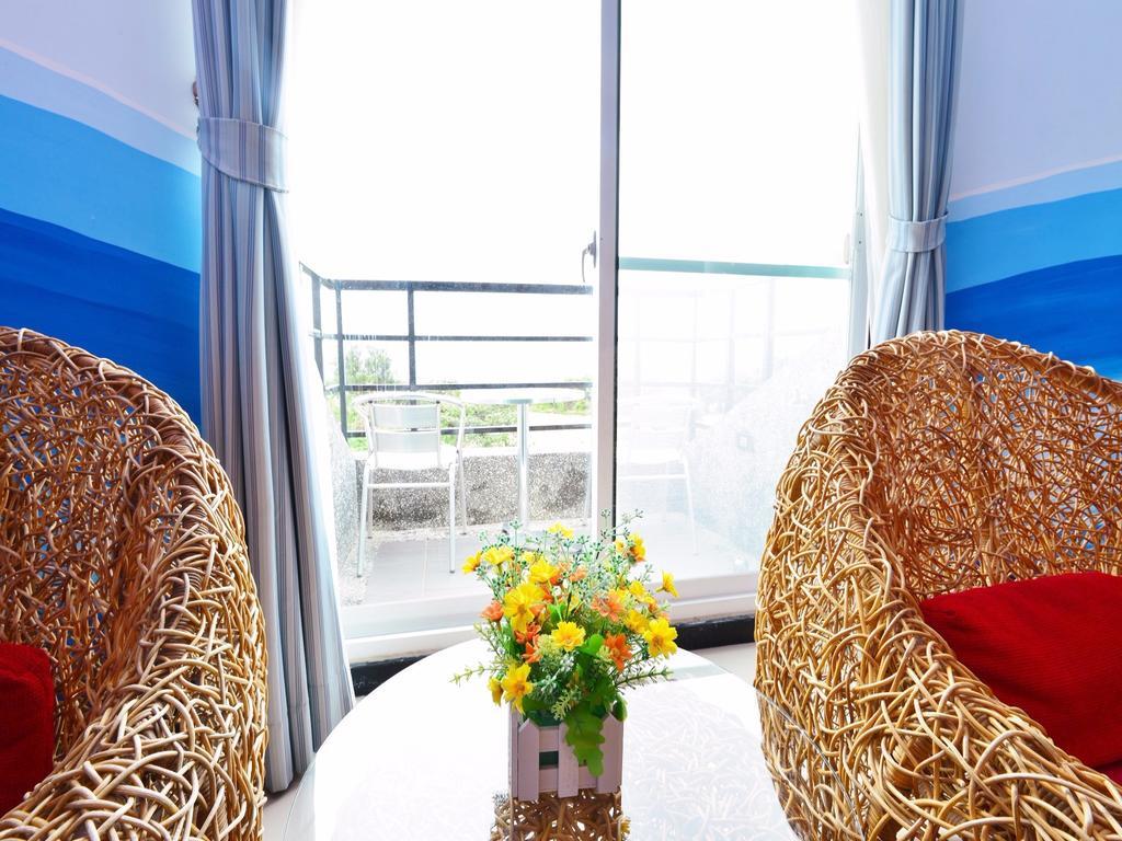 Tranquil Sea Vacation Hotel Kenting Bagian luar foto