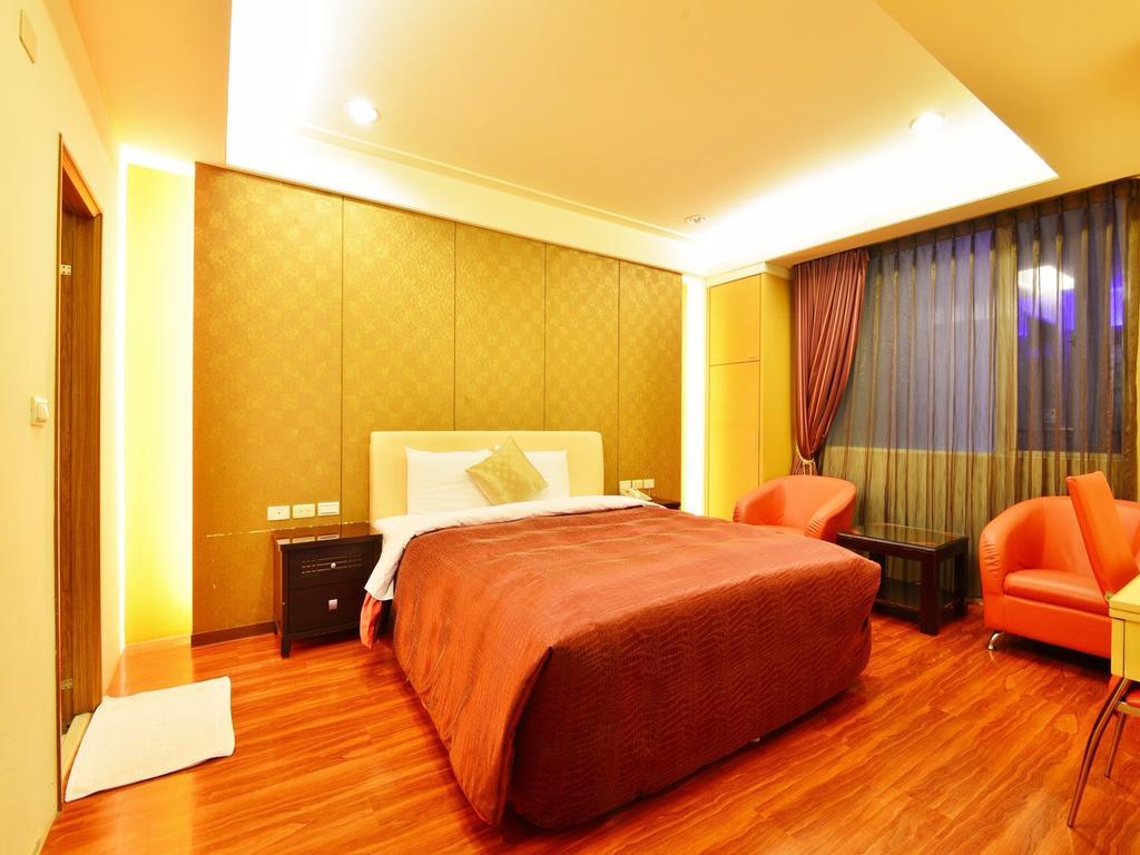 Tranquil Sea Vacation Hotel Kenting Bagian luar foto